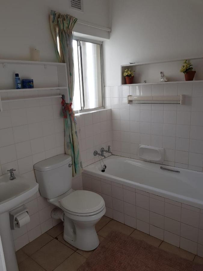 Aqua 180 Villa Пенингтън Екстериор снимка
